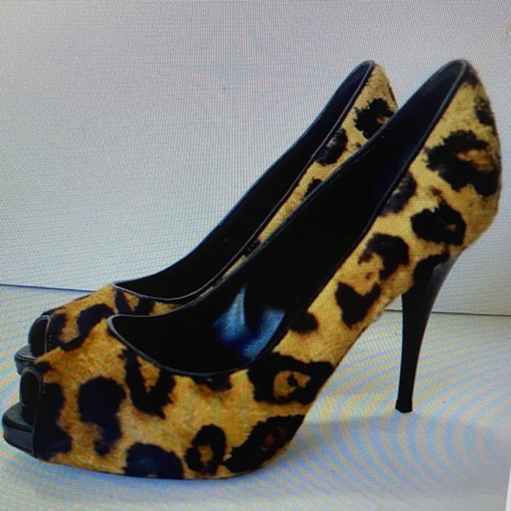 Clarks Black and Brown Leopard Heels